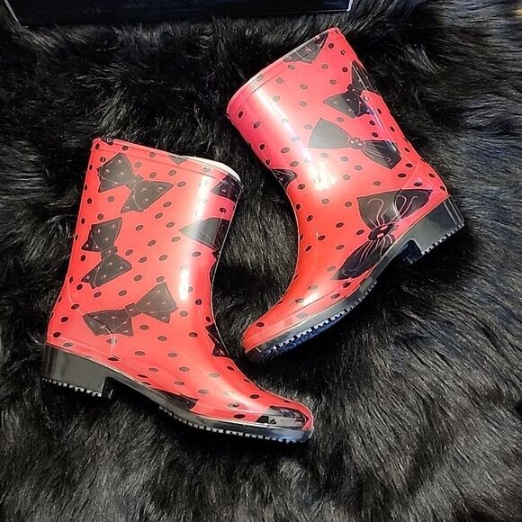 NIB Iron Fist Pink Bowed Over Cropped Rainboot Size 5 - Picture 1 of 8